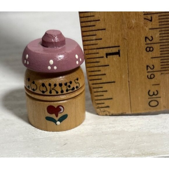 Mini Wooden Canister Set With Cookie Jar Pink Heart Dollhouse Kitchen Vtg Retro - Picture 9 of 9